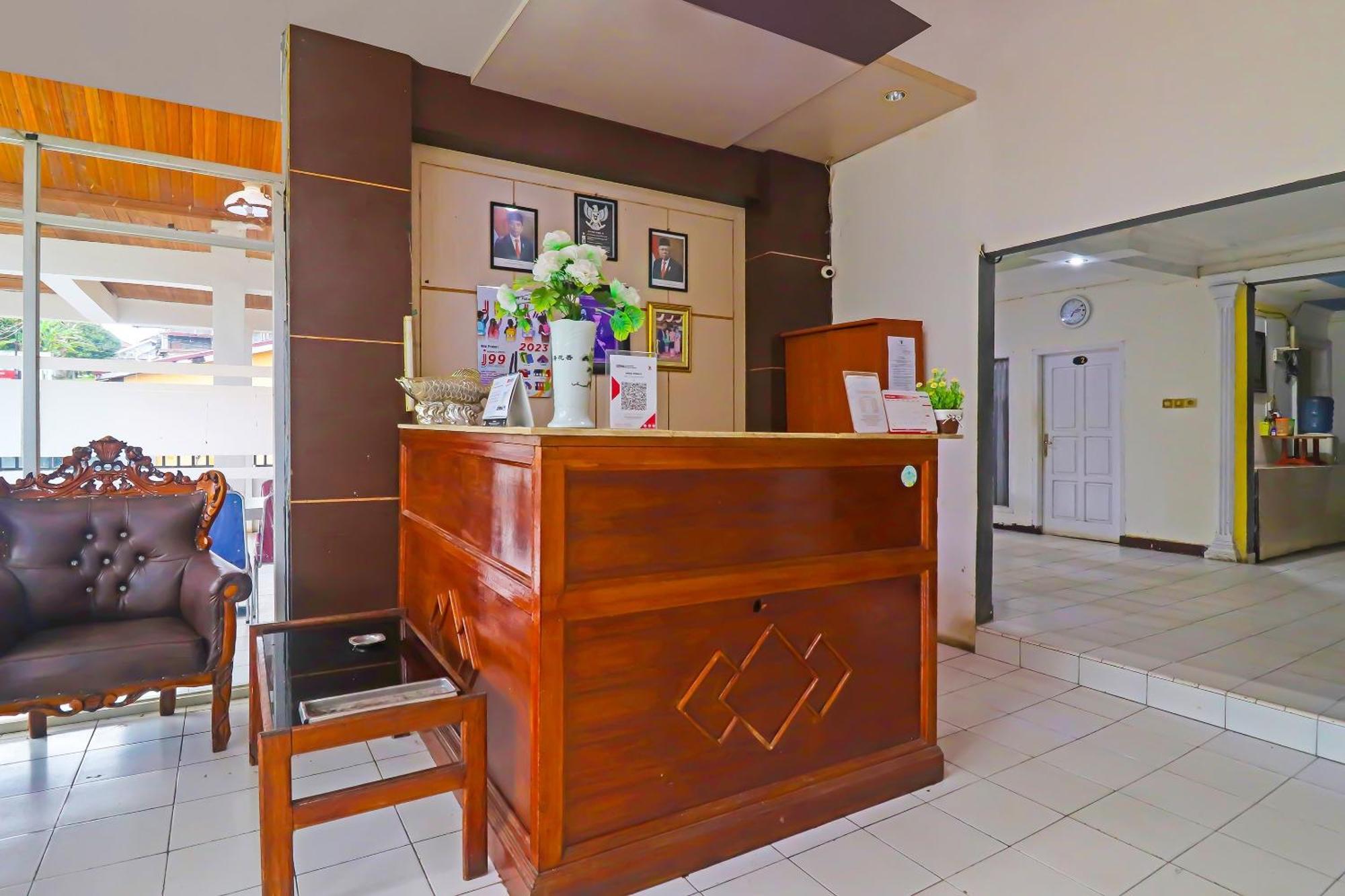 Oyo 92484 Wisma Permata Syariah Bangko ภายนอก รูปภาพ